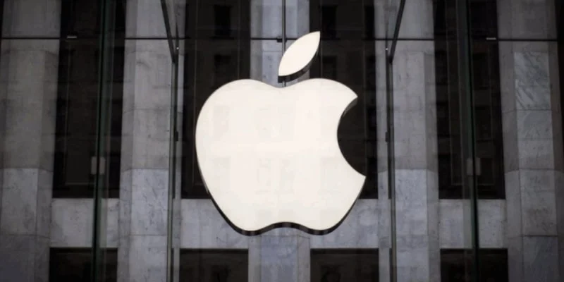 Apple, Rusya'daki tüm ödemeleri ve abonelikleri durdurdu