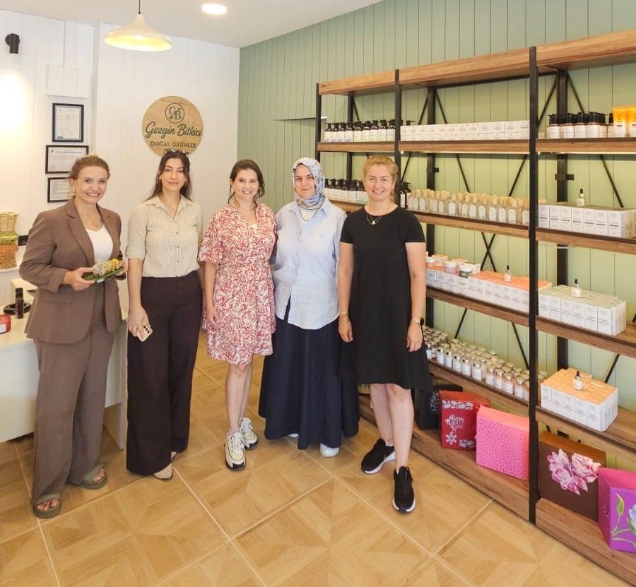 Tıbbi ve aromatik bitkilerde katma değerli üretime yakın takip