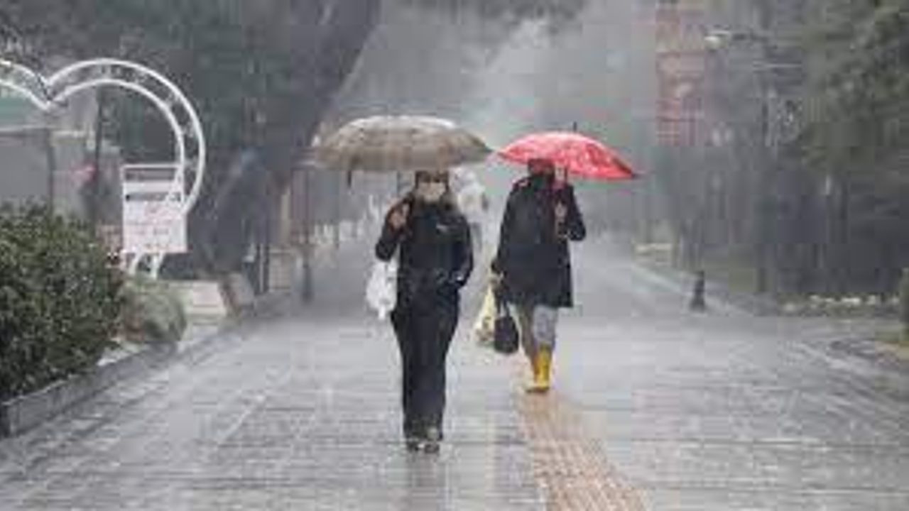 Meteoroloji'den 19 il için 'turuncu' ve 'sarı' uyarı! İstanbul için yeni uyarı