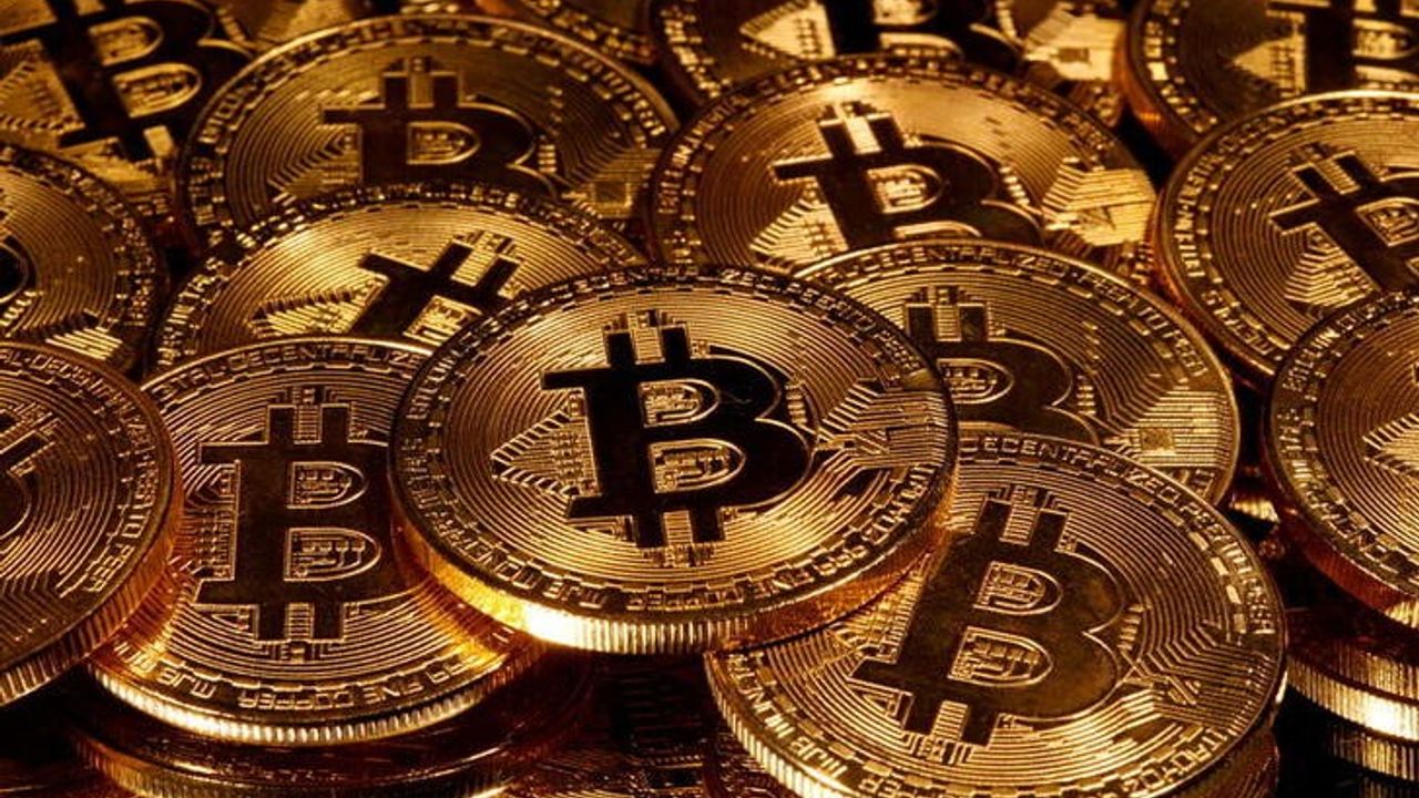 Bitcoin, 9 ayın zirvesinde