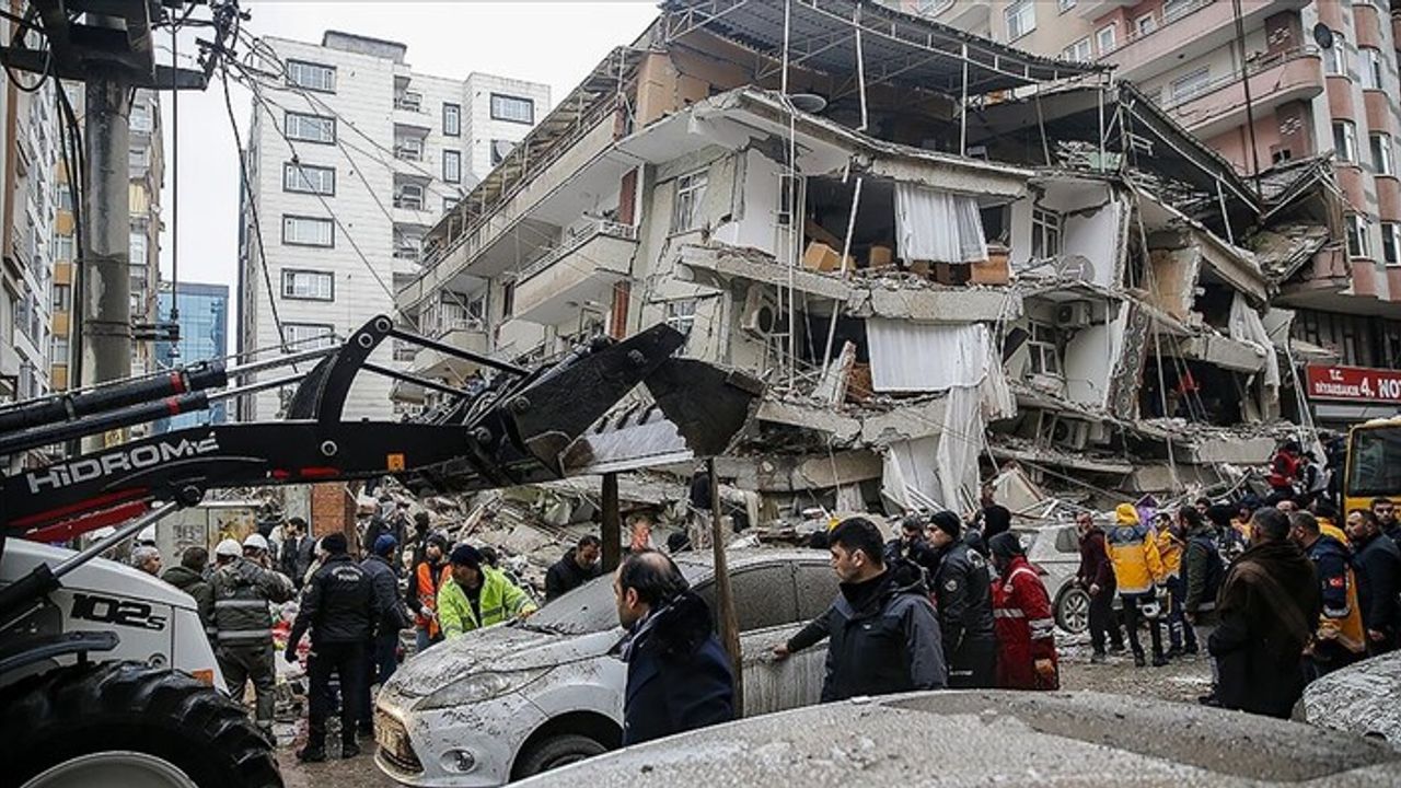 BM, deprem bölgelerinde yaşamın sürmesi için 550 milyon dolarlık fon çağrısında bulundu