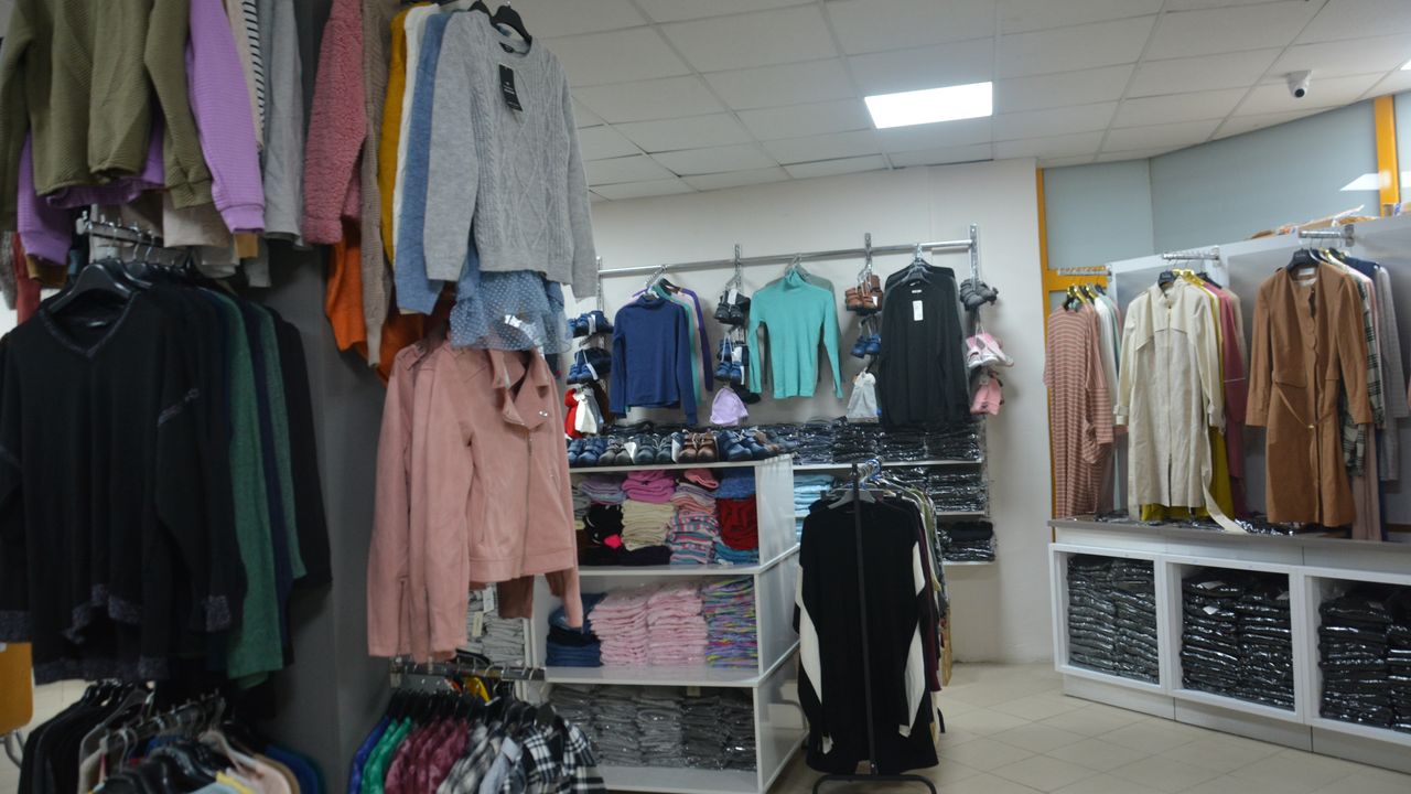Akçakoca'da sosyal market açıldı