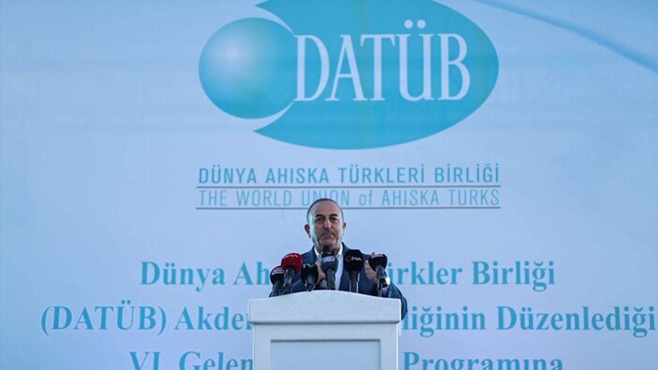 Mevlüt Çavuşoğlu: Ahıska Türklerinin hepsine vatandaşlık vereceğiz