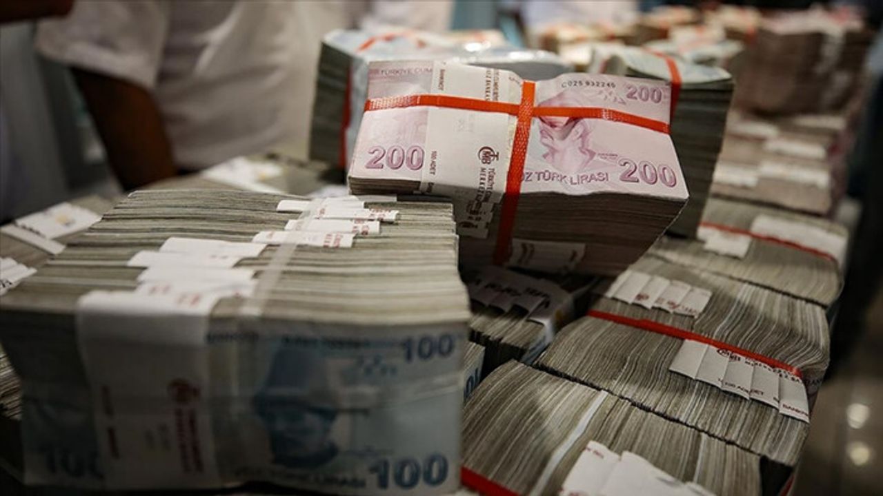 2023 yılı ek bütçesi Resmi Gazete'de! İdarelere 1,1 trilyon lira ek ödenek ayrıldı