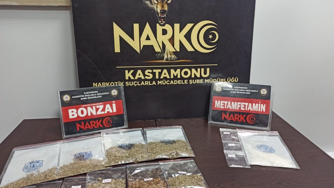 Kastamonu'da uyuşturucu operasyonunda 2 zanlı tutuklandı