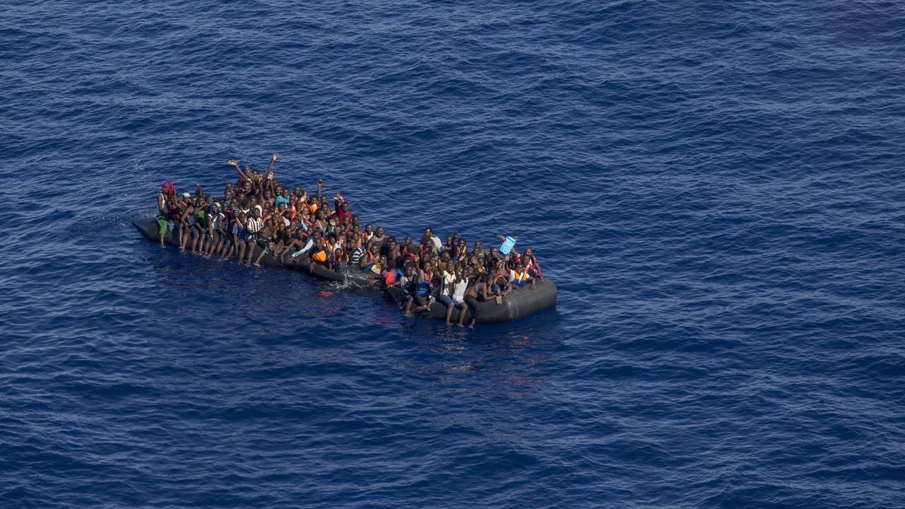 Fas açıklarında 67 düzensiz göçmen kurtarıldı