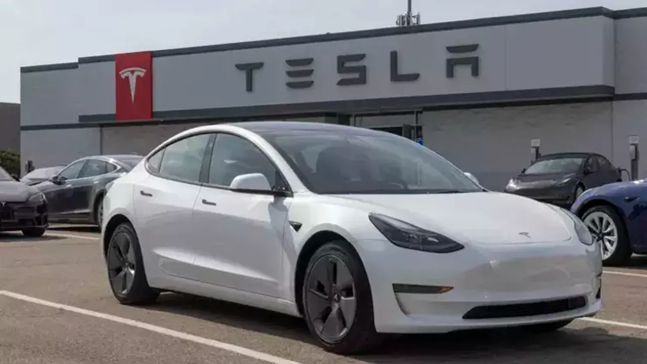 Beklenen kâra ulaşamayan Tesla fiyatları yükseltti
