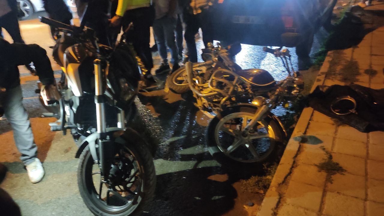 Tosya’da iki motosiklet çarpıştı: 2 kişi yaralandı