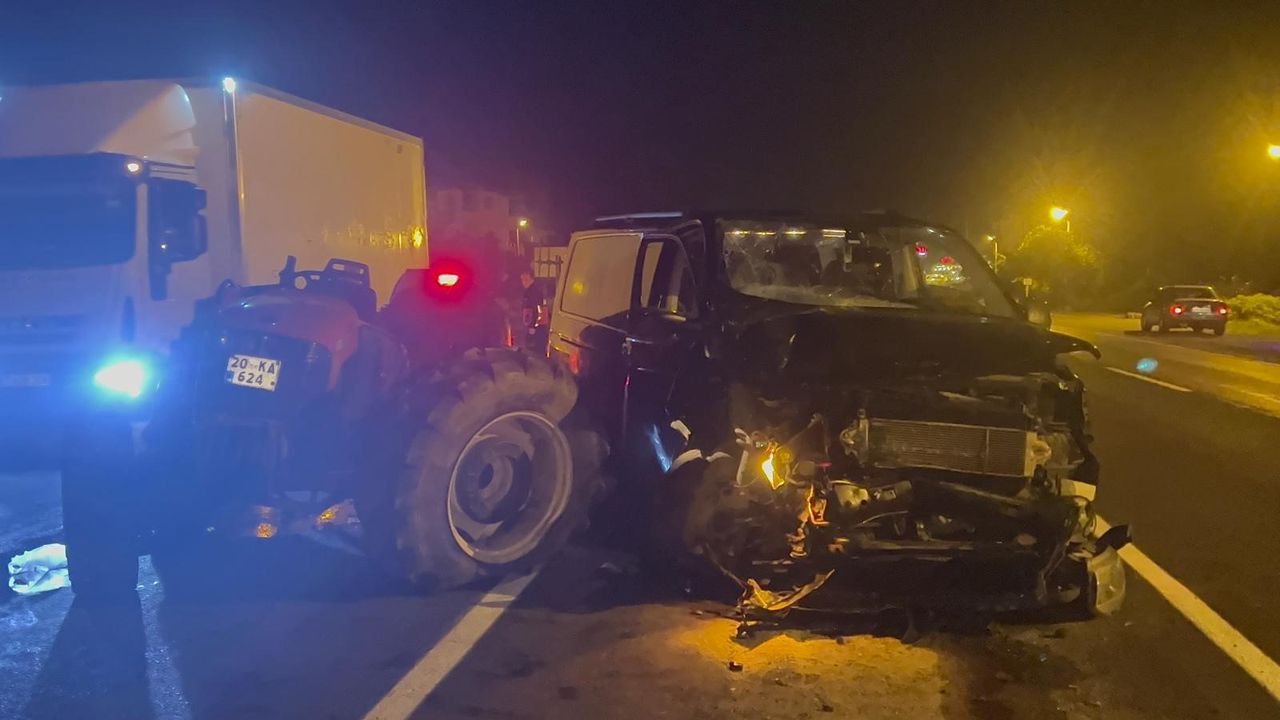 Traktörün karıştığı kazada dehşet anları kamerada: 2 yaralı