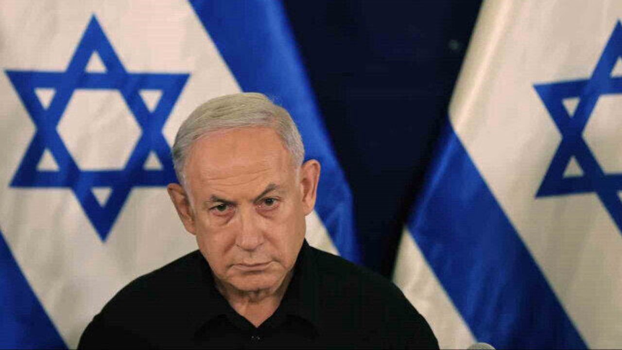 Netanyahu'nun evinin önünde gösteri: İstifa çağrısı yapan altı kişi gözaltına alındı