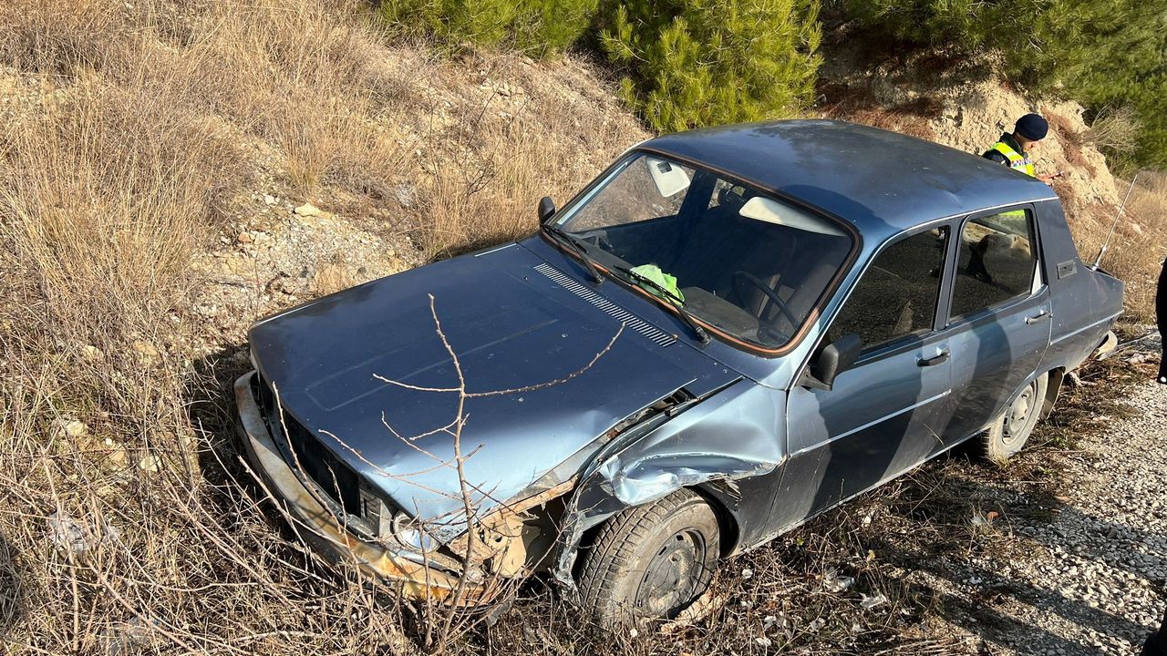 Kastamonu’da iki otomobil çarpıştı: 2 yaralı