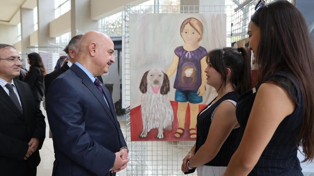 Öğrencilerin ortak eserleri sergilendi