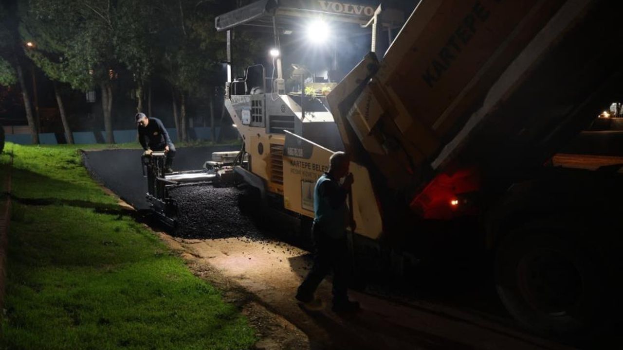 Kartepe'de kültür merkezi yanına yeni otopark yapıldı