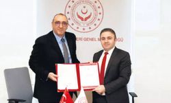 Depremzede çocukları bir yıl boyunca giydirecek