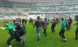 Bursa taraftarından milli maç tepkisi: TFF ile diyaloğu reddediyoruz