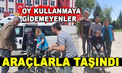 OY KULLANMAYA GİDEMEYENLER ARAÇLARLA TAŞINDI