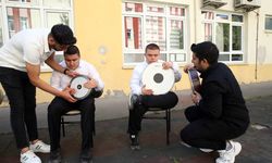 Özel çocuklar ritim tutarak sosyalleşiyor