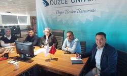 Yeni öğrencileri bilgilendirdiler