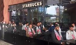 AKP Gençlik Kolları'ndan Starbucks'ta oturma eylemi