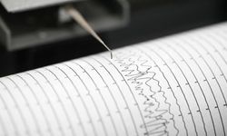 Akdeniz açıklarında 4 büyüklüğünde deprem
