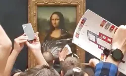 Fransa: İklim aktivistleri Mona Lisa tablosuna kabak çorbası attı