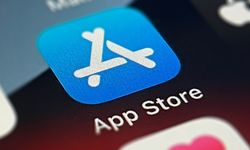 Apple'dan geri adım: App Store dışından uygulama indirmeye izin verecek