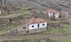 Üç harfliler söylentisi köyün terk edilmesine neden oldu