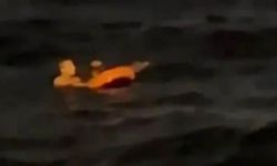 Vapurdan denize düşen kişiyi midyeci kurtardı: O anlar kamerada