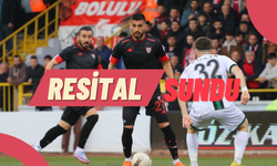 RESİTAL YAPTI…