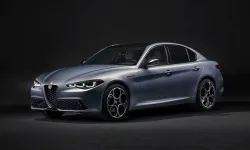Alfa Romeo, 'En İyi Otomobiller' yarışmasında 3 ödül aldı