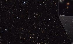 Webb Uzay Teleskobu, en eski "ölü galaksiyi" fotoğrafladı