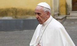 Papa cinsiyet ideolojisini çağın "en çirkin tehlikesi" olarak tanımladı