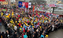 Zonguldak'ta 1 Mayıs Emek ve Dayanışma Günü coşkuyla kutlandı