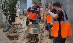 AFAD gönüllüleri, Cizre'de sel felaketinin yaralarını sarıyor