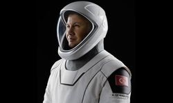 Antalya’da Türkiye’nin ilk astronotu Alper Gezeravcı'nın heykeli yapılacak