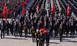 Devlet erkanı Cumhuriyet Bayramı töreni için Anıtkabir'de