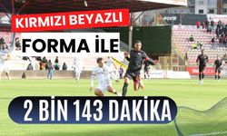 Kırmızı Beyazlı Forma ile 2 bin 143 Dakika