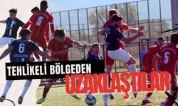 Tehlikeli Bölgeden Uzaklaştılar