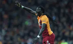 Eski Galatasaraylı Bafetimbi Gomis futbolu bıraktığını açıkladı