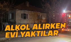 Bolu'da alkol alırken evi yaktılar