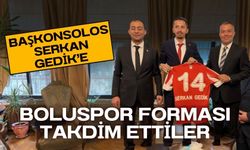 Başkonsolos Serkan Gedik’e Boluspor forması takdim ettiler