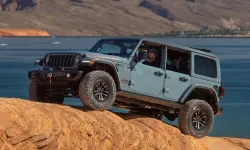 Jeep Wrangler için otomatik şanzıman seçeneği geri geldi