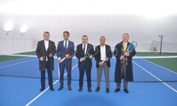 Tenis kortları Çaycuma’da hizmete girdi