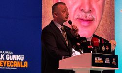 Başkan Büyükakın’dan İmamoğlu’na: "Senin makyajını akıtmaya devam edeceğiz"