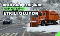 Bolu Dağı geçişinde hafif kar yağışı etkili oluyor