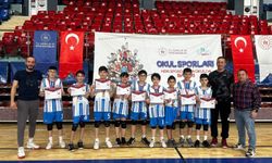 Voleybol yarı final müsabakaları ödül töreni yapıldı