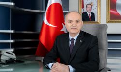 Başkan Özlü "Çanakkale’de bir milletin yeniden doğuşunun simgesi"