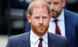 Prens Harry Londra’da yanlış kapıyı çaldı
