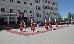 Bulanıklı öğrencilerden yılsonu etkinliği