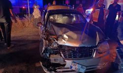 Van'da 2 otomobil çarpıştı: 9 yaralı
